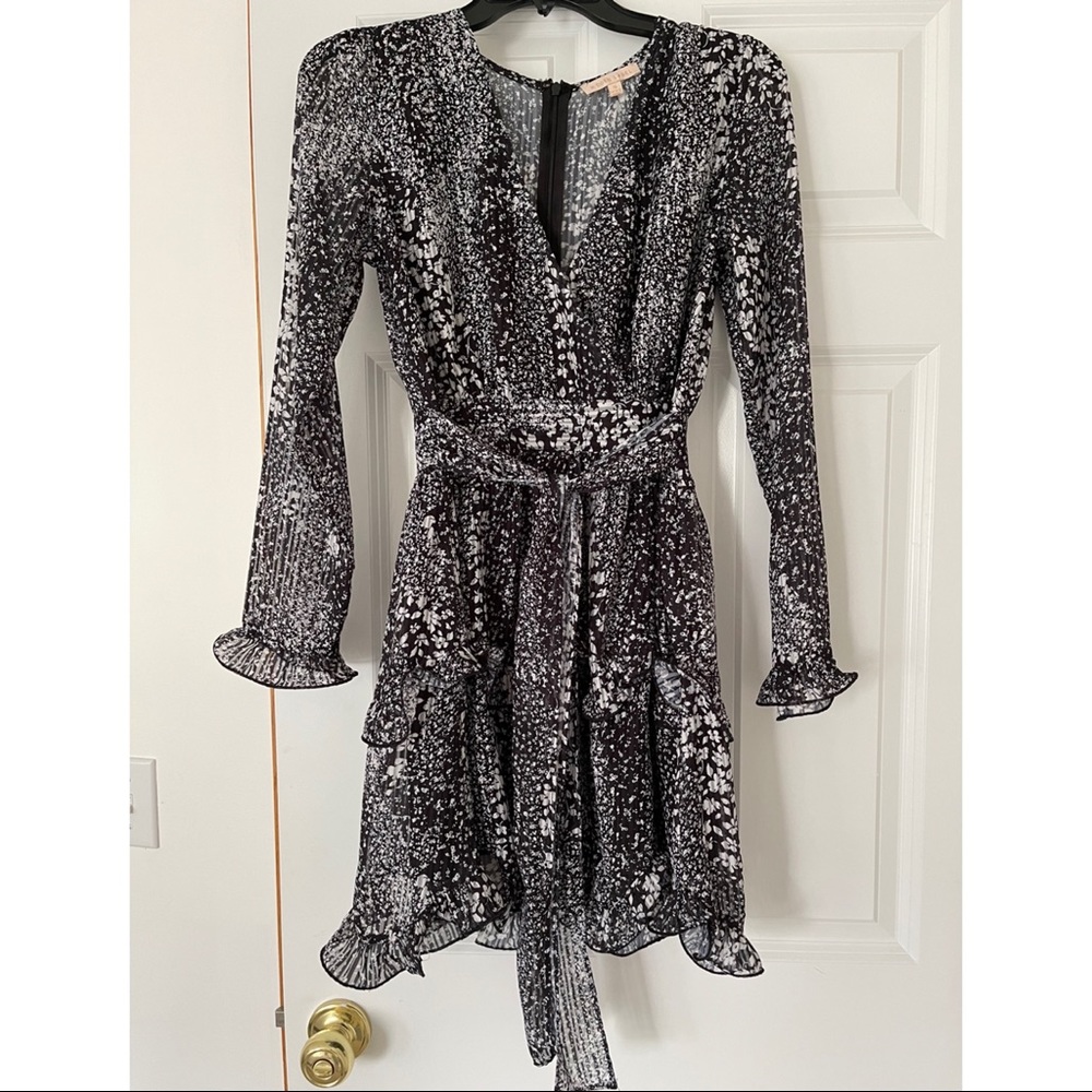 Floral Ruffle Dress - Picture 2 of 5